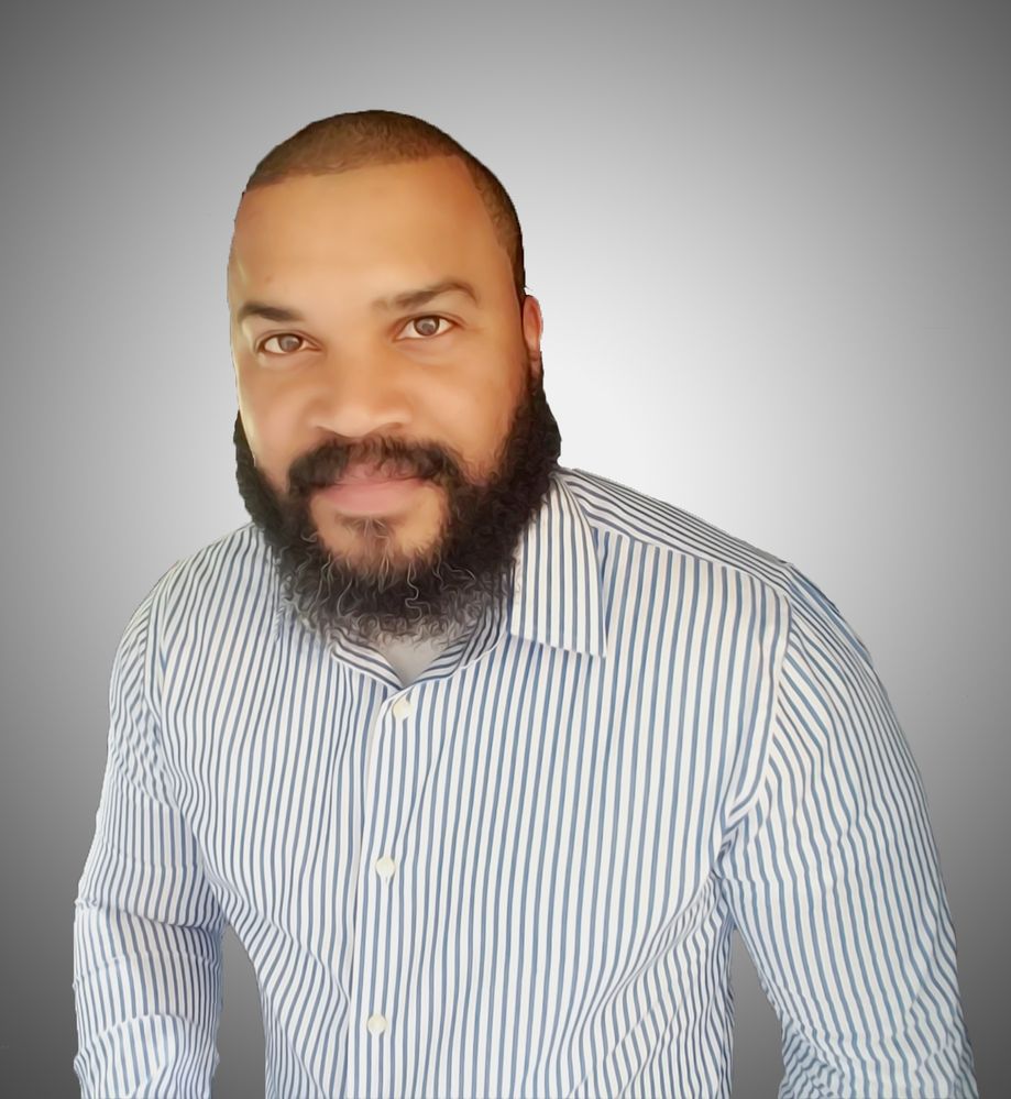HeadShot1.jpg